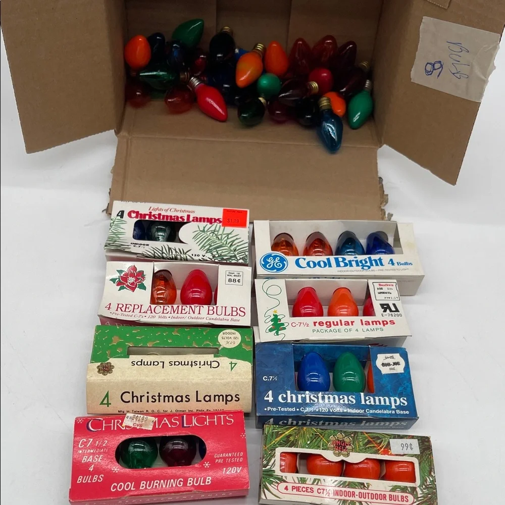 Holiday Light Bulbs Sets
